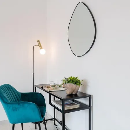 Apartment Relstay - Gae Aulenti - 1br Milan