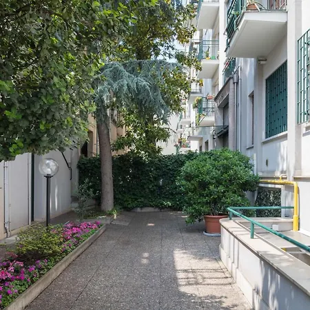 Relstay - Gae Aulenti - 1br * Milan